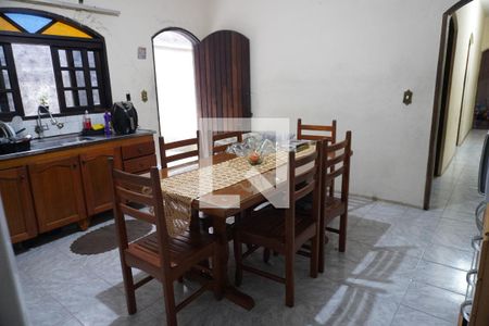 Sala de jantar de casa de condomínio à venda com 5 quartos, 250m² em Cidade Líder, São Paulo