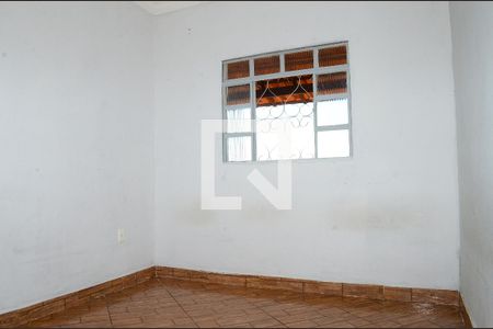 Quarto 1 de casa para alugar com 2 quartos, 100m² em Paulo Vi, Belo Horizonte