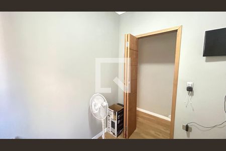 Quarto 2 de casa à venda com 4 quartos, 250m² em Jardim Adriana, Guarulhos