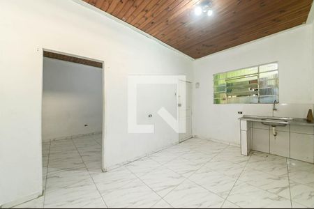 Cozinha de casa para alugar com 1 quarto, 38m² em Vila Maracana, São Paulo