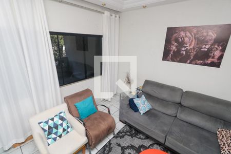 Sala de casa à venda com 4 quartos, 300m² em Jardim do Estádio, Santo André
