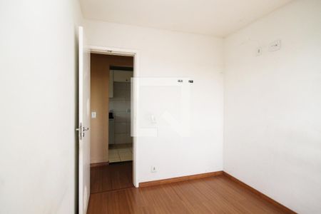 Quarto 1 de apartamento para alugar com 2 quartos, 45m² em Vila Santo Antonio do Portao, Cotia