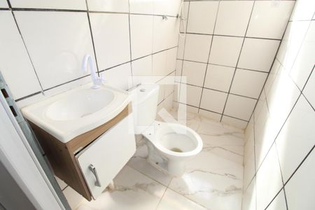 Banheiro de casa para alugar com 2 quartos, 46m² em Jardim Valparaiba, São José dos Campos