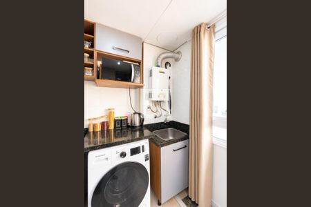 Área externa de apartamento à venda com 2 quartos, 53m² em Fátima, Canoas