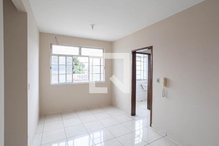 Sala de apartamento à venda com 2 quartos, 55m² em São Joaquim, Contagem