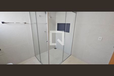 Banheiro de casa de condomínio à venda com 4 quartos, 332m² em Residencial Real Park Sumaré, Sumaré