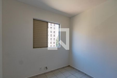 Quarto 1 de apartamento para alugar com 3 quartos, 63m² em Parque Bristol, São Paulo