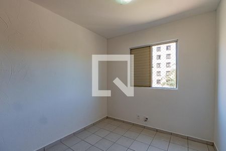 Quarto 1 de apartamento para alugar com 3 quartos, 63m² em Parque Bristol, São Paulo