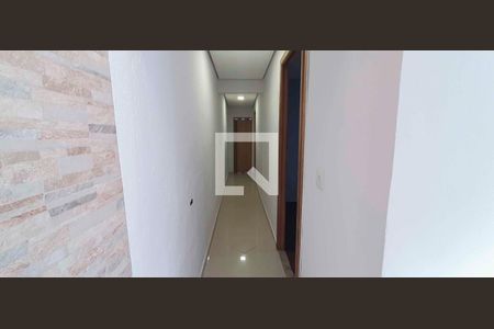 Corredor Interno de casa para alugar com 2 quartos, 60m² em Jardim das Flores, Osasco
