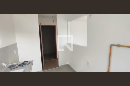 Cozinha de apartamento para alugar com 2 quartos, 42m² em Taquara, Rio de Janeiro