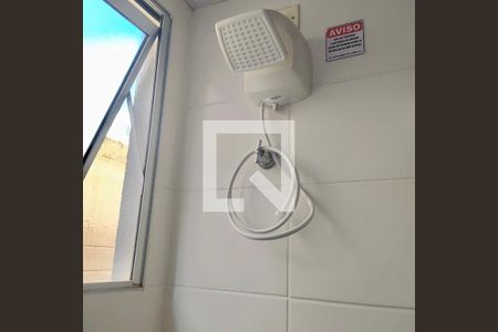 Banheiro  de apartamento à venda com 2 quartos, 56m² em Lundcéia, Lagoa Santa