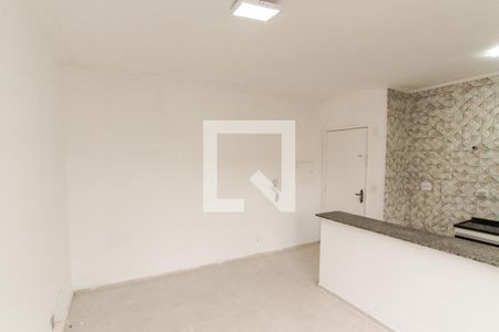 Sala de apartamento para alugar com 2 quartos, 51m² em Vila Mazzei, São Paulo