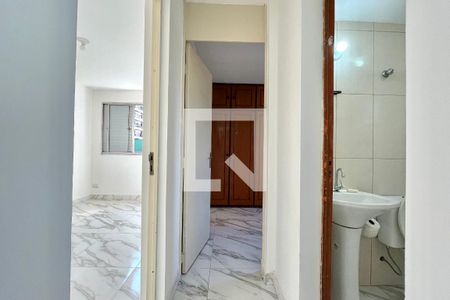 Corredor de apartamento para alugar com 2 quartos, 56m² em Parque Jabaquara, São Paulo
