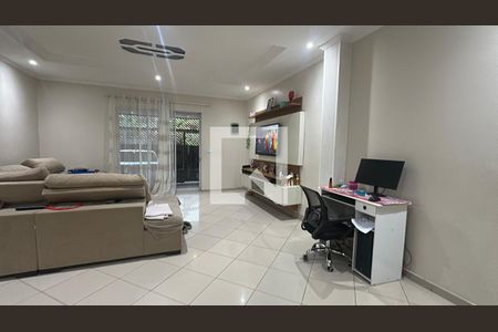 Sala de casa de condomínio à venda com 3 quartos, 209m² em Parque Esmeralda, Barueri