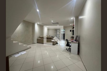 Sala de casa de condomínio à venda com 3 quartos, 209m² em Parque Esmeralda, Barueri