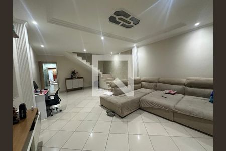 Sala de casa de condomínio à venda com 3 quartos, 209m² em Parque Esmeralda, Barueri