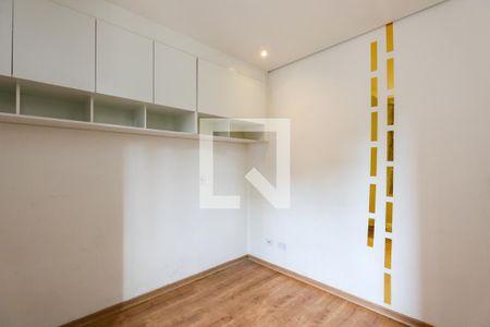 Suíte de apartamento à venda com 2 quartos, 74m² em Jardim Maria Rosa, Taboão da Serra