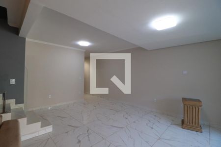 Sala de casa para alugar com 3 quartos, 140m² em Parque Sao Sebastiao, Ribeirão Preto