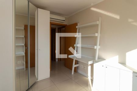 Quarto 1 de apartamento para alugar com 2 quartos, 64m² em Menino Deus, Porto Alegre
