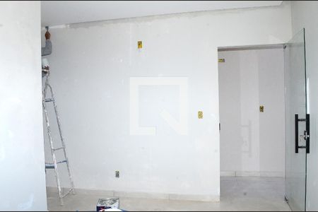 Sala de casa à venda com 3 quartos, 233m² em Santa Ines, Belo Horizonte