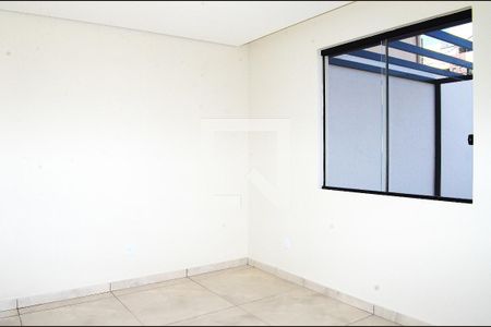 Sala de casa à venda com 3 quartos, 233m² em Santa Ines, Belo Horizonte