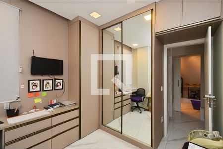 Quarto 1 de apartamento para alugar com 2 quartos, 100m² em Funcionários, Belo Horizonte