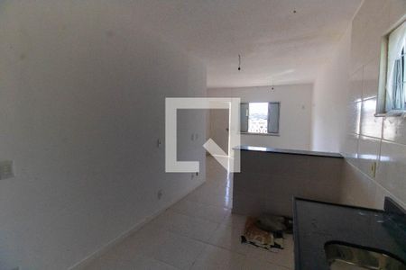Cozinha de casa de condomínio à venda com 2 quartos, 70m² em Sapê, Niterói