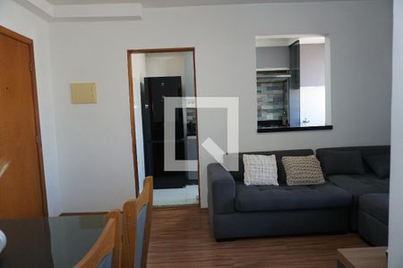 Sala de apartamento para alugar com 2 quartos, 67m² em Jardim Vista Alegre, Embu das Artes