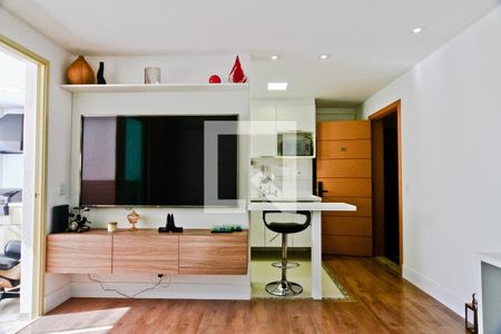Sala de apartamento para alugar com 1 quarto, 49m² em Casa Verde, São Paulo