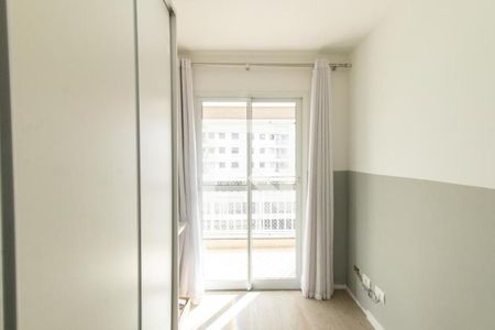 Quarto 1 de apartamento para alugar com 3 quartos, 67m² em Capão Raso, Curitiba