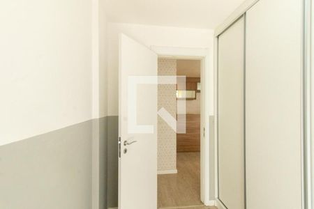 Quarto 1 de apartamento para alugar com 3 quartos, 67m² em Capão Raso, Curitiba