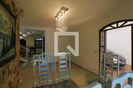 Sala de casa para alugar com 5 quartos, 227m² em Osvaldo Cruz, São Caetano do Sul