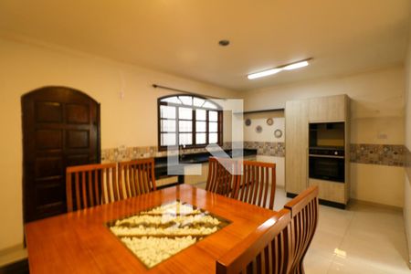 Cozinha de casa para alugar com 5 quartos, 227m² em Osvaldo Cruz, São Caetano do Sul