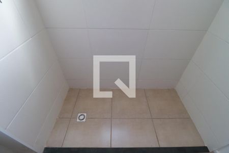 Banheiro  de apartamento para alugar com 2 quartos, 40m² em Chácaras Pedro Corrêa de Carvalho, Ribeirão Preto
