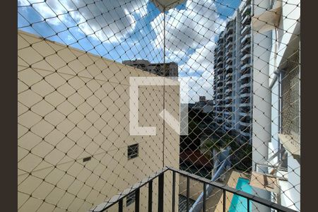 Vista da Sala de apartamento à venda com 3 quartos, 70m² em Praça da Bandeira, Rio de Janeiro