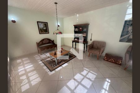 Sala Intima de casa de condomínio à venda com 2 quartos, 342m² em Colinas da Anhanguera, Santana de Parnaíba