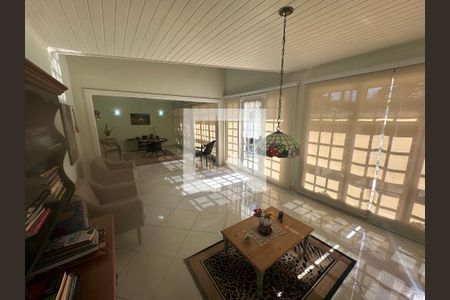 Sala Estar de casa de condomínio à venda com 2 quartos, 342m² em Colinas da Anhanguera, Santana de Parnaíba