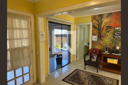 Sala TV de casa de condomínio à venda com 2 quartos, 342m² em Colinas da Anhanguera, Santana de Parnaíba