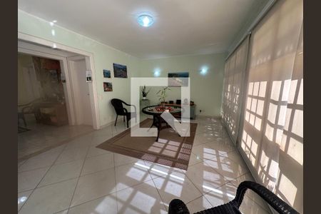 Sala Intima de casa de condomínio à venda com 2 quartos, 342m² em Colinas da Anhanguera, Santana de Parnaíba