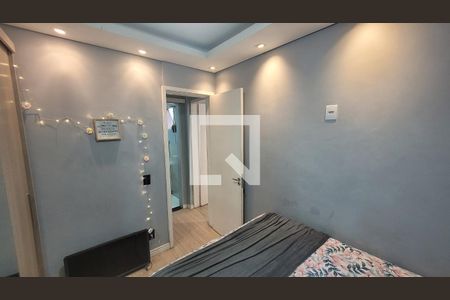 Quarto 1 de apartamento para alugar com 2 quartos, 54m² em Vila Alpina, São Paulo