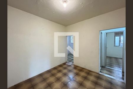 Sala 1 de casa para alugar com 2 quartos, 72m² em Praça Seca, Rio de Janeiro