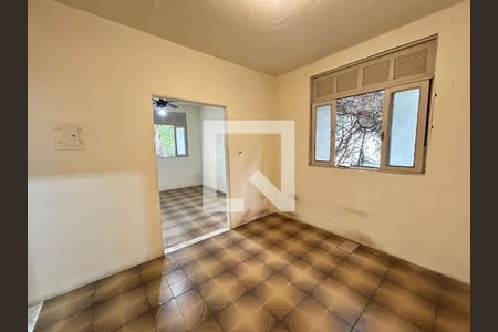 Sala 2 de casa para alugar com 2 quartos, 72m² em Praça Seca, Rio de Janeiro