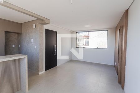 Sala de apartamento à venda com 3 quartos, 72m² em Santa Tereza, Belo Horizonte