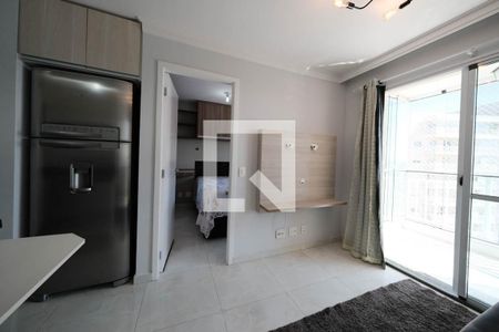 Sala/Cozinha de apartamento para alugar com 1 quarto, 36m² em Jardim Santa Teresinha, São Paulo