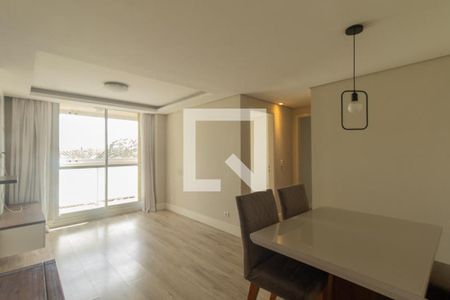 Sala de apartamento para alugar com 2 quartos, 68m² em Capão Raso, Curitiba