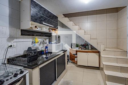 Cozinha de casa para alugar com 2 quartos, 100m² em Jardim Sao Saverio, São Paulo