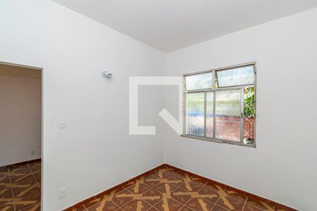 Quarto 1 de casa para alugar com 2 quartos, 100m² em Vista Alegre, Rio de Janeiro