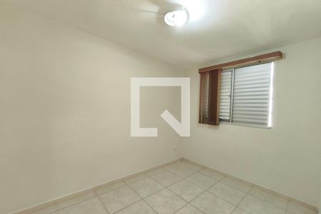 Quarto 2 de apartamento para alugar com 3 quartos, 65m² em Vila Satúrnia, Campinas