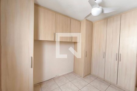 Quarto Suíte de apartamento para alugar com 3 quartos, 65m² em Vila Satúrnia, Campinas