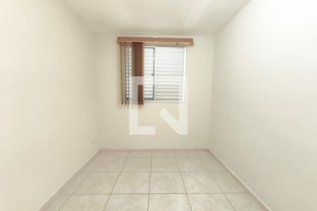 Quarto 2 de apartamento para alugar com 3 quartos, 65m² em Vila Satúrnia, Campinas